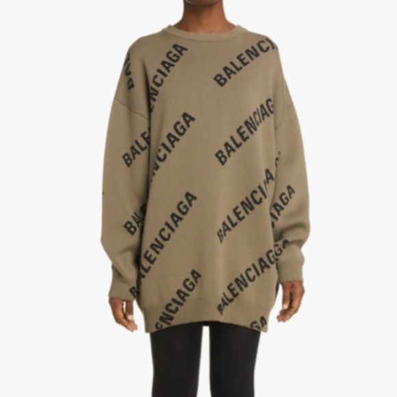 Balenciaga Logo Intarsia Oversize Women’s Crewneck Sweater - Picture 3 of 11